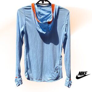 Nike Dri-FIT lightweight Long Sleeve Hoodie Top w thumb holes & zippered pocket